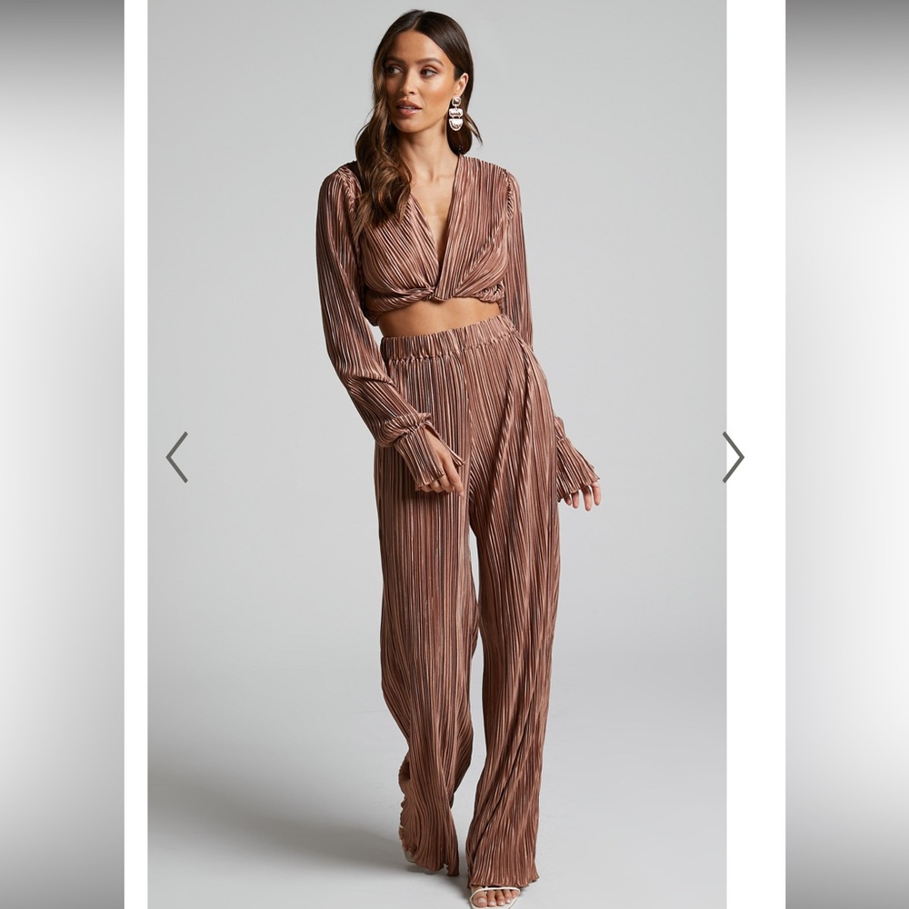 ALUNA PLISSE TWIST FRONT CROP TOP AND WIDE LEG PANTS TWO PIECE SET IN CHOCOLATE
